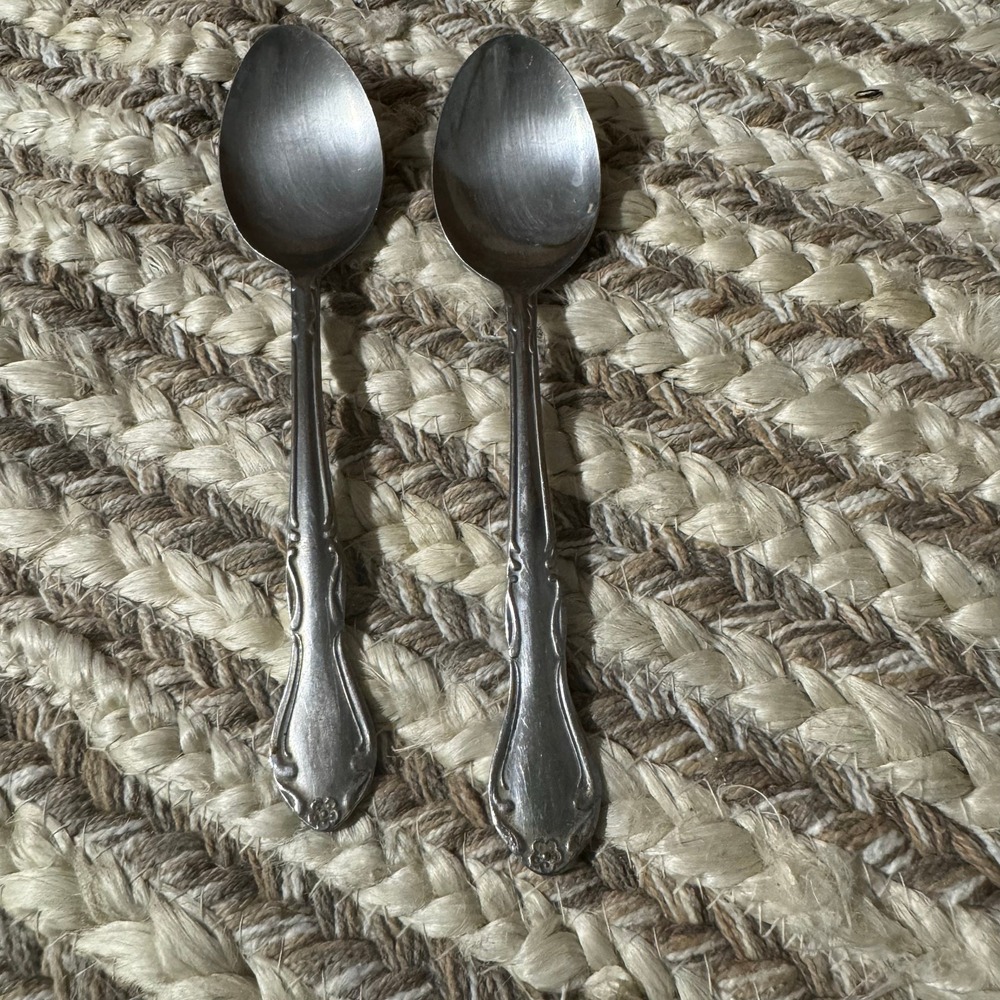 Vollrath Stainless Steel Spoons Japan Floral Pattern Ornate Flatware Set of‎ 2